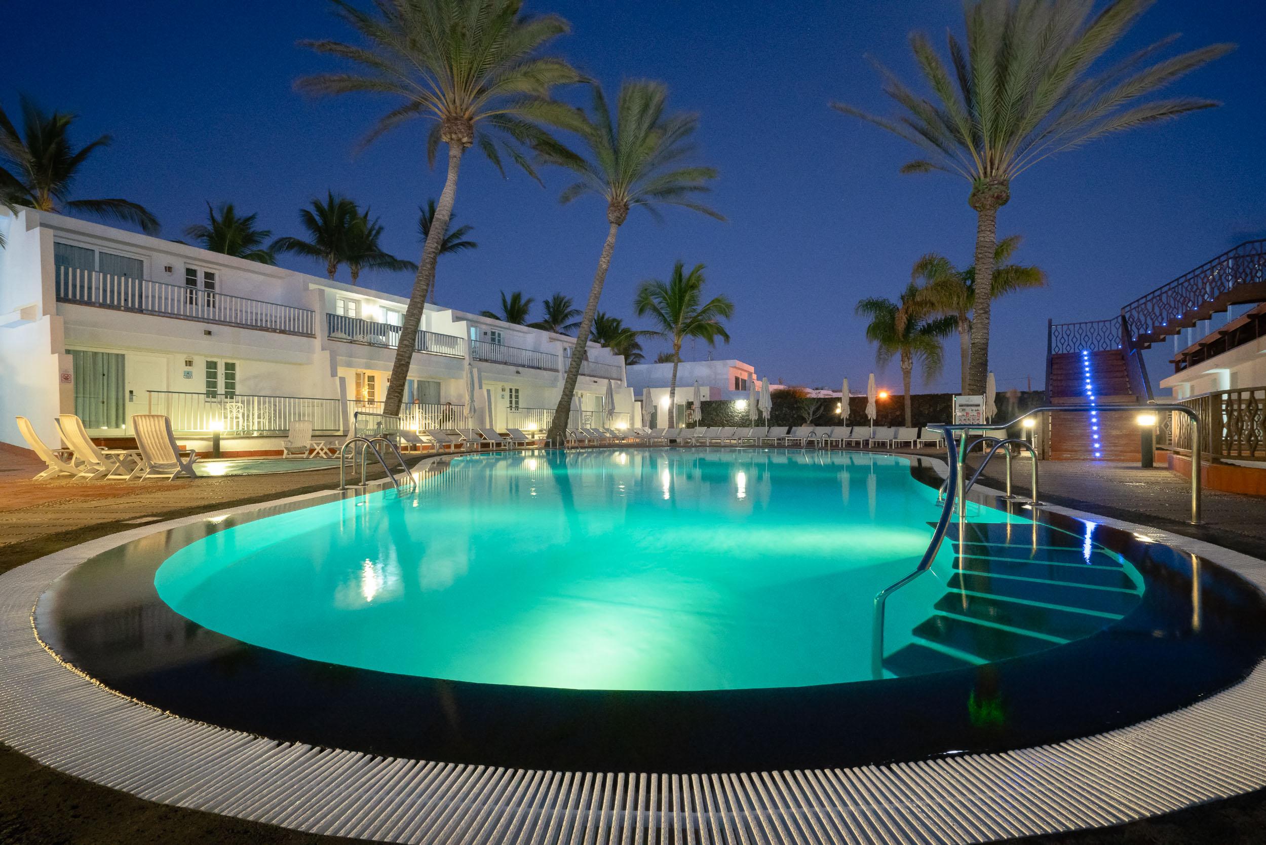 Apartamentos Isla De Lobos - Adults Only Пуерто-дель-Кармен Екстер'єр фото