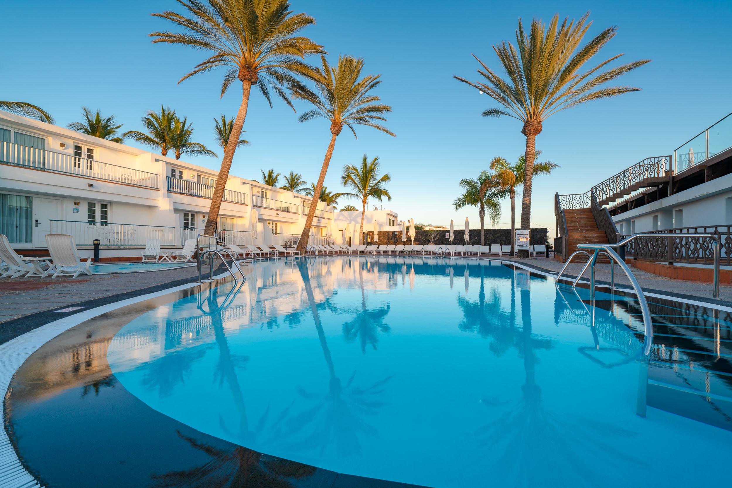 Apartamentos Isla De Lobos - Adults Only Пуерто-дель-Кармен Екстер'єр фото