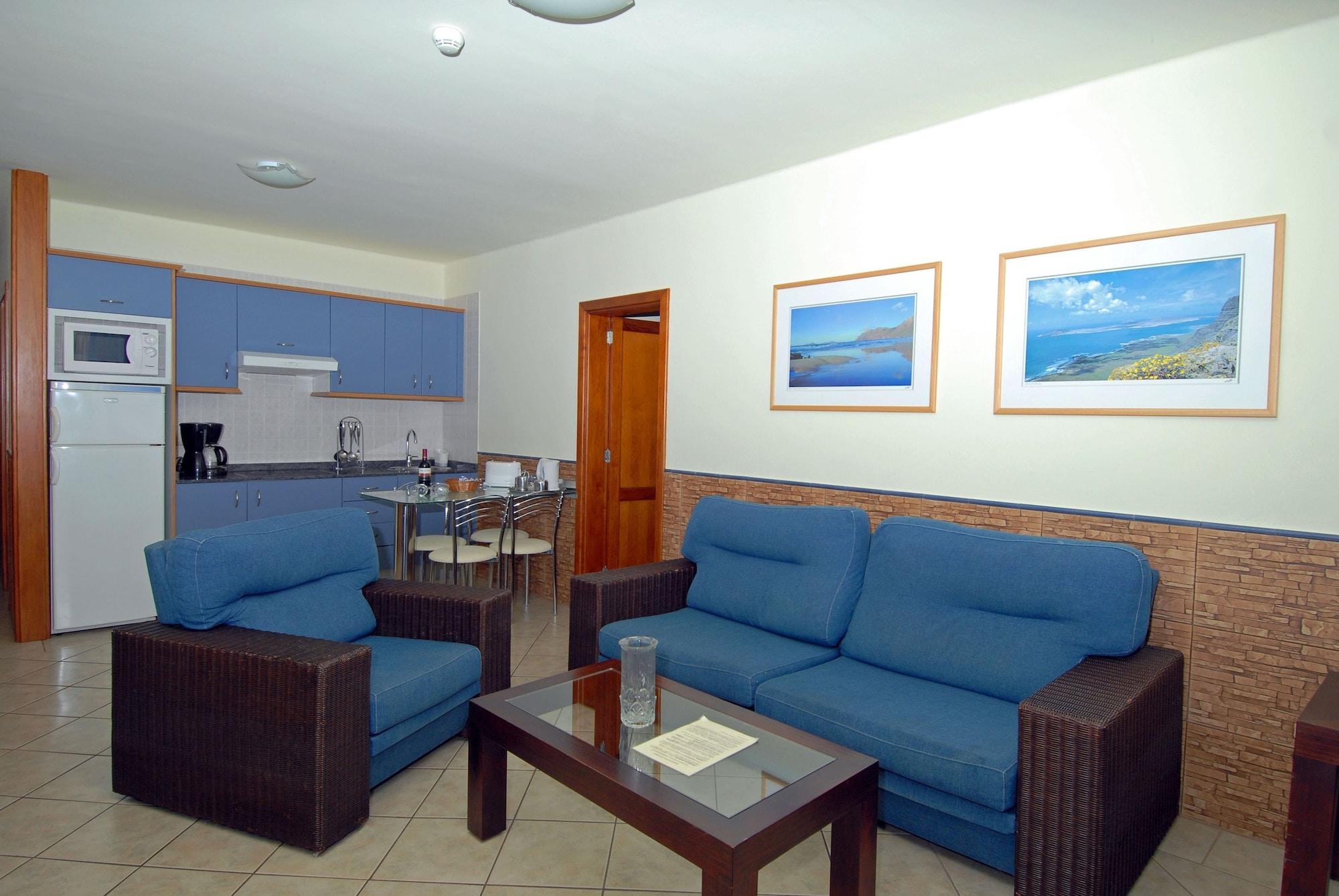 Apartamentos Isla De Lobos - Adults Only Пуерто-дель-Кармен Екстер'єр фото